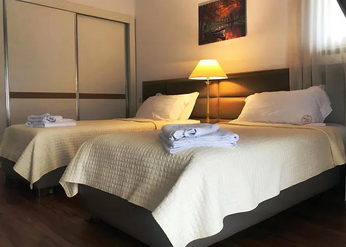 Chateau Linza Resort